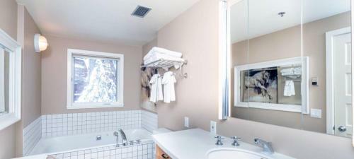Ice House 220 By Exceptional Stays