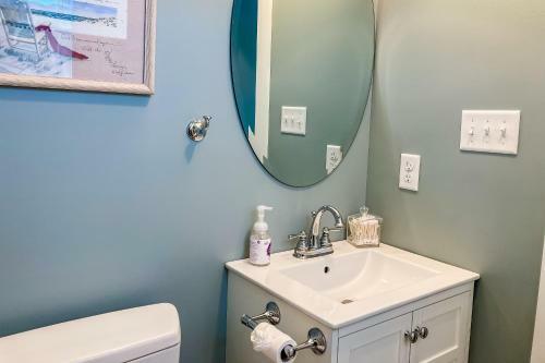Fenwick Island --- 45 W Dagsboro St