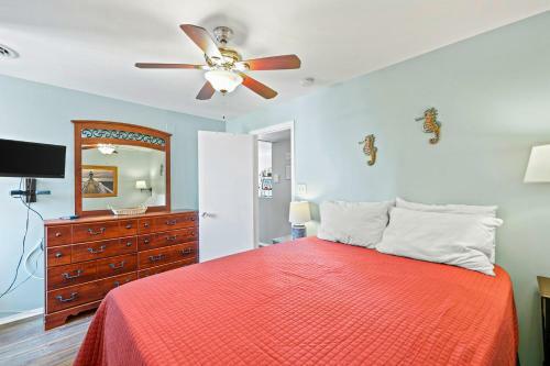 Rehoboth Beach -- The Crest #303