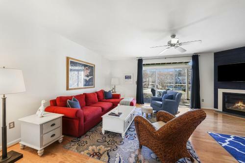 Spring Lake -- 38015 West #757