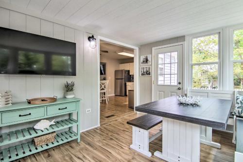 Ocean View Escape With Sunroom And Water Access!