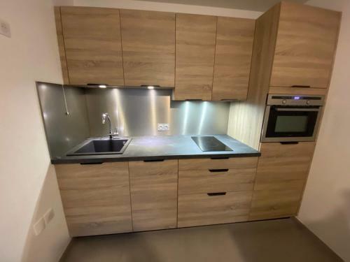 Apartamento Appartement Neuf, Centre Ville, Avec Parking