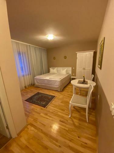 Hostal Vila David
