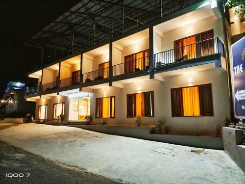 Hotel The 9 Oaks