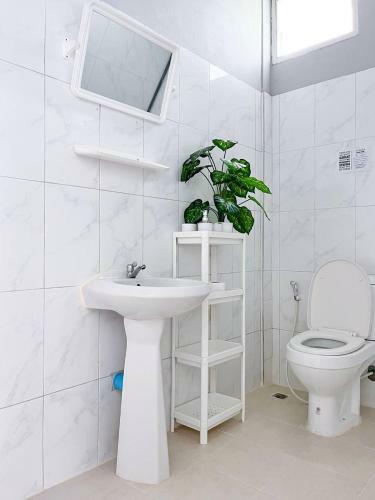 Hin Kong Apartment
