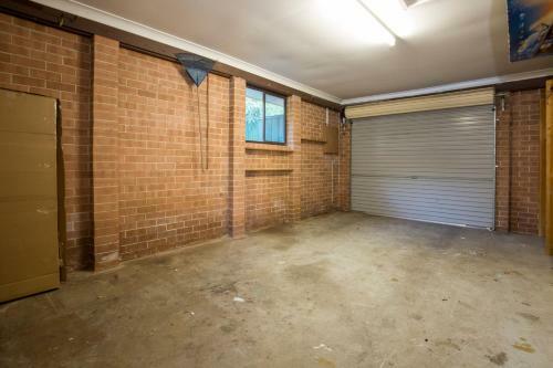 Roulstone Crescent 59