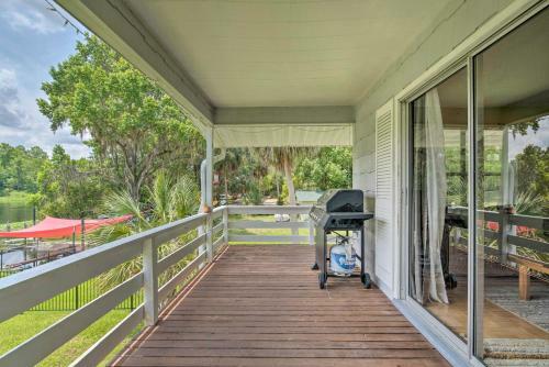 Apartamento Peaceful Dunnellon Abode With Balcony On River!