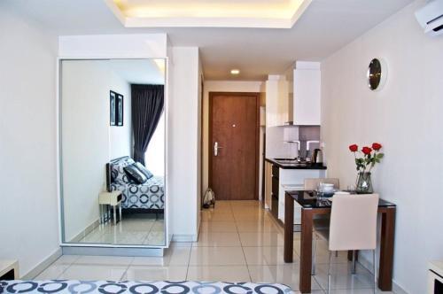 C-view Apartment (01815)