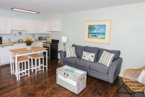Sandy Pointe At Destin West 108