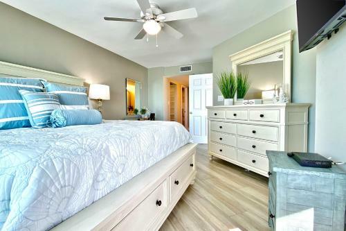 Beach Palms 405