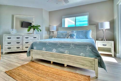Beach Palms 405