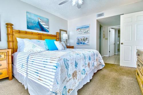Beach Palms 108