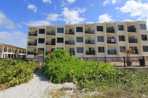 Belleair Beach Club 212