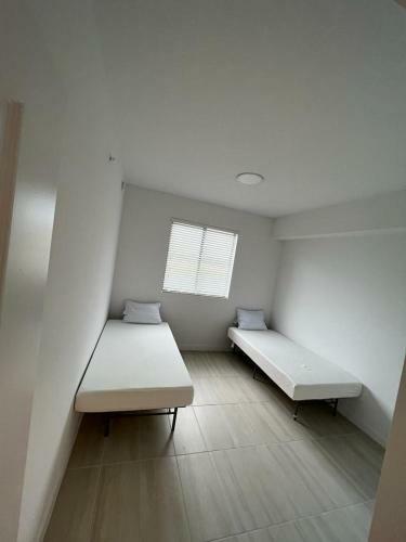 *wonderful Room* Overlooking The Lake