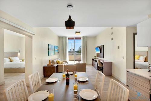 5 Resort 2 Br 2 Br Front Bay View Terrace Rooftop Pool