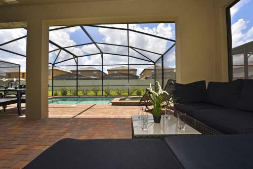 2112 Windsor At Westside Resort 7 Bedroom Villa