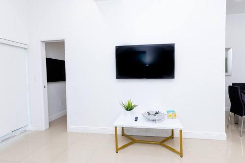 Apartamento Great Location Calle 8 Townhome 4 Bedrooms