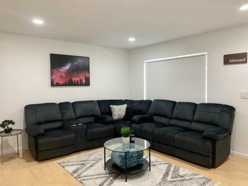 Peaceful 2 Br Home In Miami Modern District