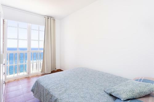 Home2book Sea View Cozy Apartment