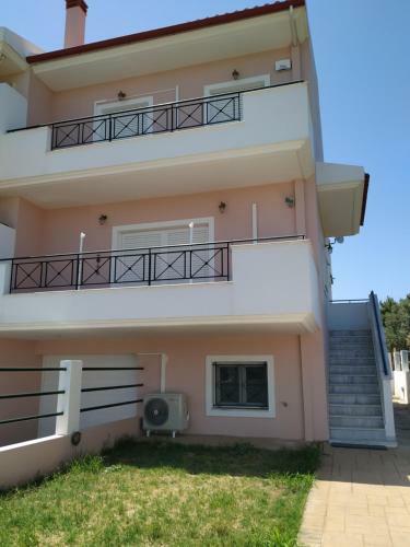Threedeck Villa