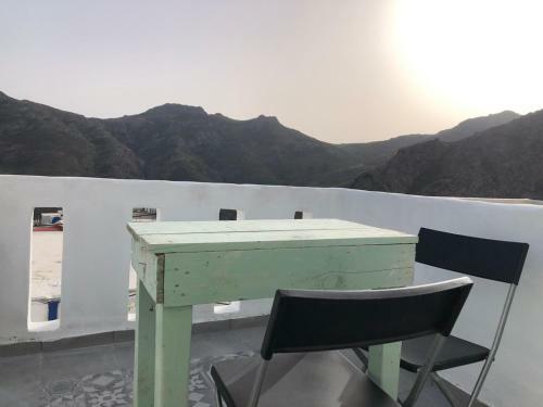 Sunset House