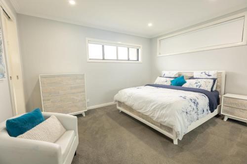 Captivating 5br Pet Friendly Home With Fully Fully Equiped Kitchen And Fast Wifi