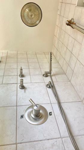 Beachside Pool, Jacuzzi, Golf Cart, Kids, Pet Home