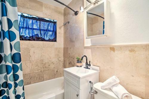 Central Pompano Beach Home Less Than 3 Mi To Ocean!