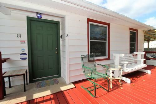 Navy Point Bungalow