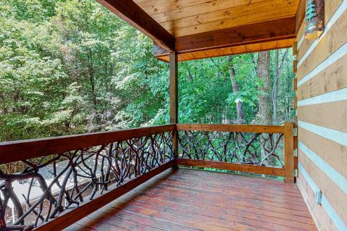 Bear Claw Lodge