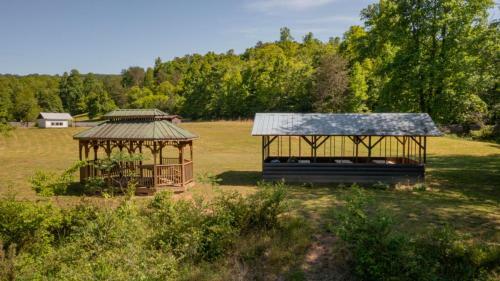 Cozy Bear Cabin By Escape To Blue Ridge