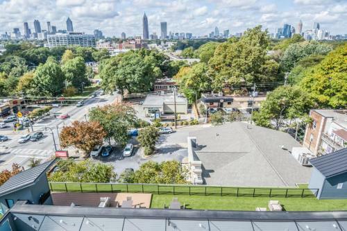 Midtown Atlanta Exquisite Apartment