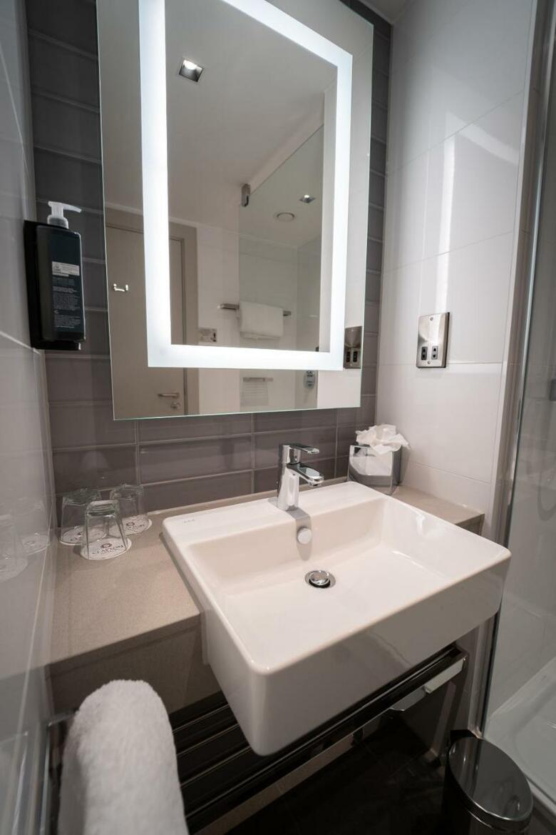 Clayton Hotel Glasgow City