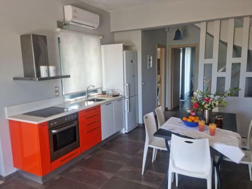 Pebble Home By The Sea, 2 Bedrooms