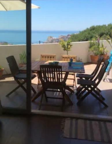 Flower-sea Apartment Sesimbra