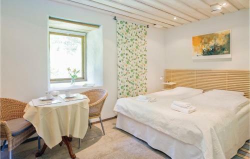 Two-bedroom Holiday Home In Kopingsvik