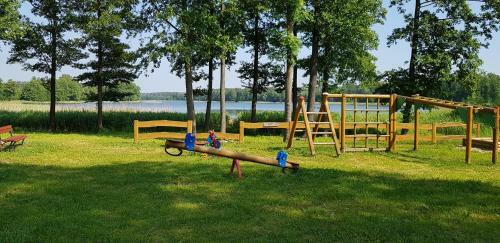 Domek Nad Jeziorem Piasutno Mazury