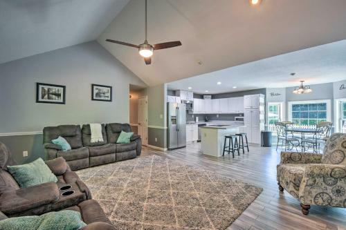 Charming Ranch-style Home Near Lake Lanier!