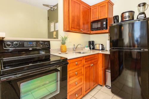 Apartamento Beautiful Ocean View, 1 Block To The Beach, Split AC