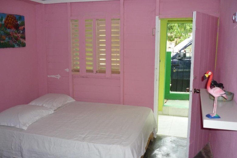 Bed & Breakfast Caba�a Tipica Maura