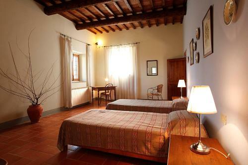 Agroturismo Corzano E Paterno