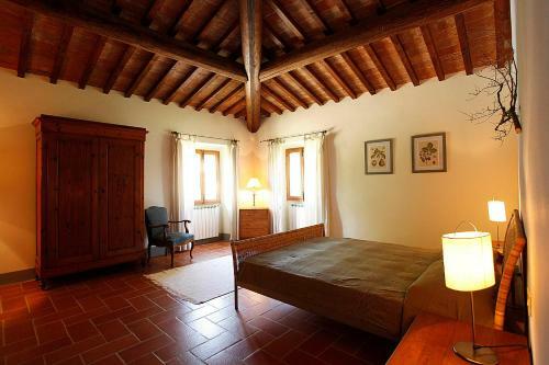 Agroturismo Corzano E Paterno