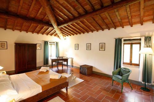 Agroturismo Corzano E Paterno