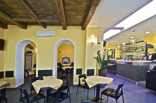Hostal Nuovo Bar Centrale