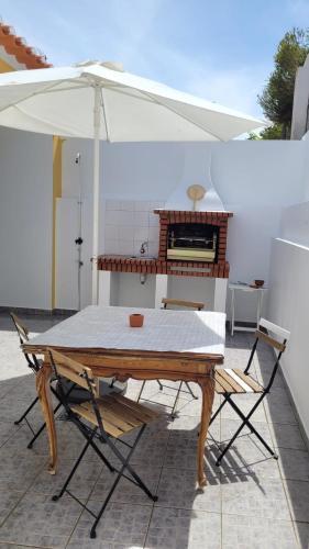 Oliveira Beach House