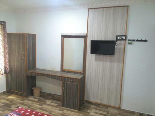 Hotel Kvs Residency
