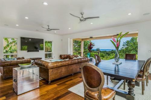 Punahele Point Home