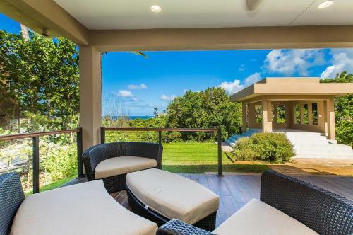 Punahele Point Home