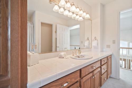 Honeysuckle Beach Retreat
