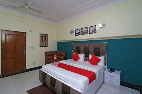Pop 89577 Hotel The Rock Residency